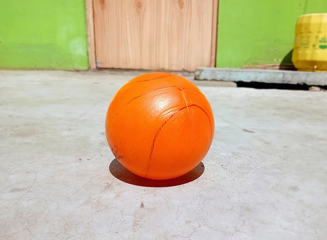 缩小